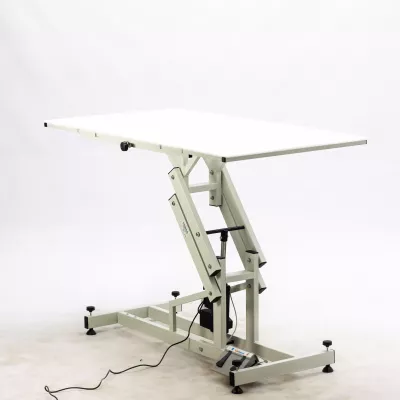 Стол ветеринарный для УЗИ wikiVET СВ-29, электропривод с регулировкой высоты 60-100 см